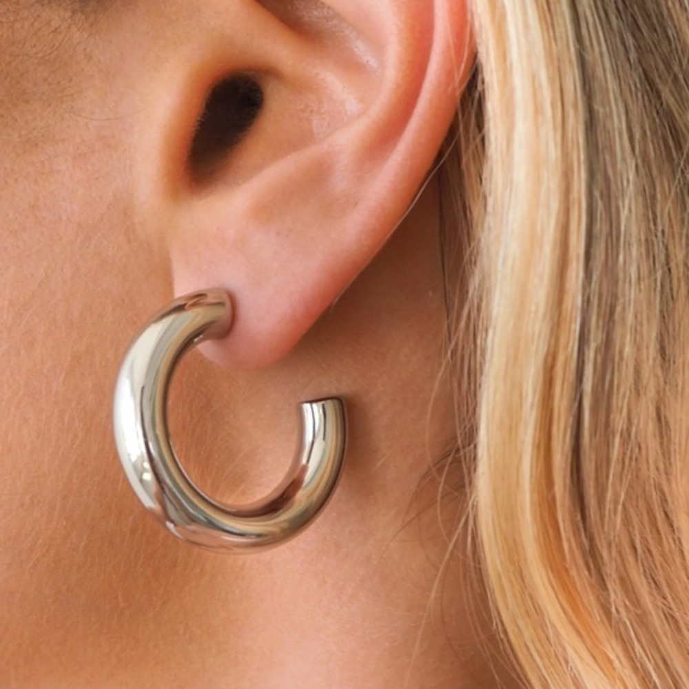 House of Harlow 1960 Chunky Hoop earrings